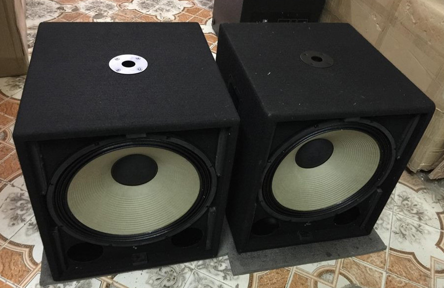jbl 218 sub